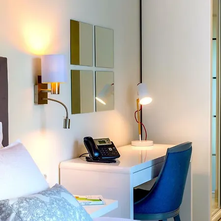 Altavista - Seaview & Relax With Heated Pool & Minigolf Opatija