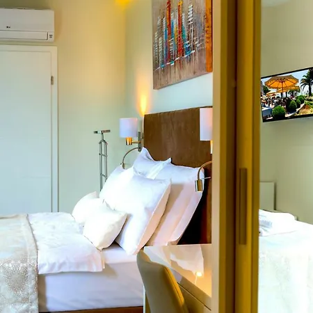 Altavista - Seaview & Relax With Heated Pool & Minigolf Villa