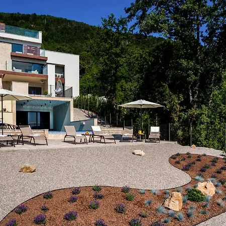 Villa Altavista - Seaview & Relax With Heated Pool & Minigolf *