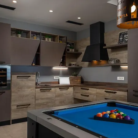 Altavista - Seaview & Relax With Heated Pool & Minigolf Villa