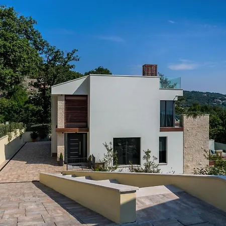 Vila Altavista - Seaview & Relax With Heated Pool & Minigolf